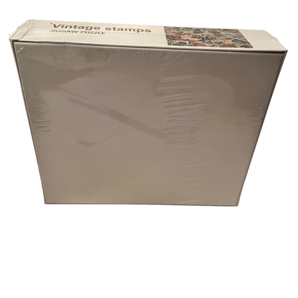 Vintage Stamps 1000 Piece Jigsaw Box - Picture 4 of 4